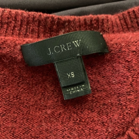 J.Crew Women’s V-neck front-pocket tunic sweater - Picture 3 of 9